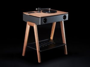 Platine vinyle tout en un par la boite concept