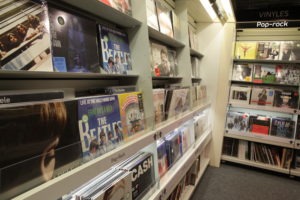 Les vinyles a la FNAC