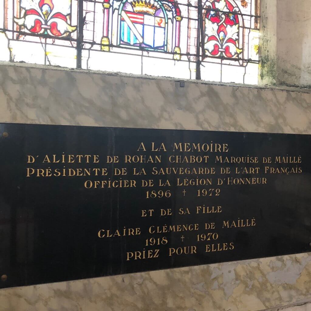 la mémoire de la Marquise de Maillé - Église de La Motte Tilly